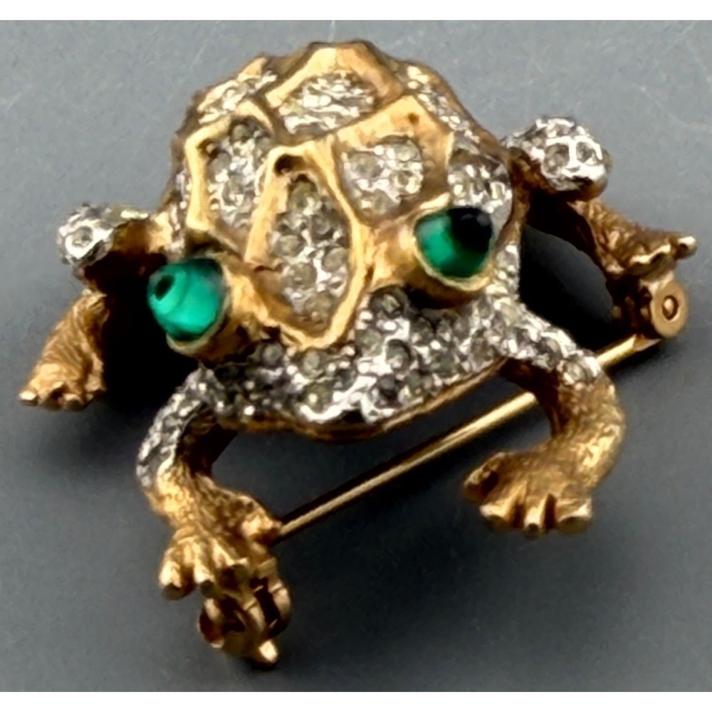 Vintage KJL Kenneth Jay Lane Frog Brooch Rhinestone Green Eyes Gold Tone 1.5"